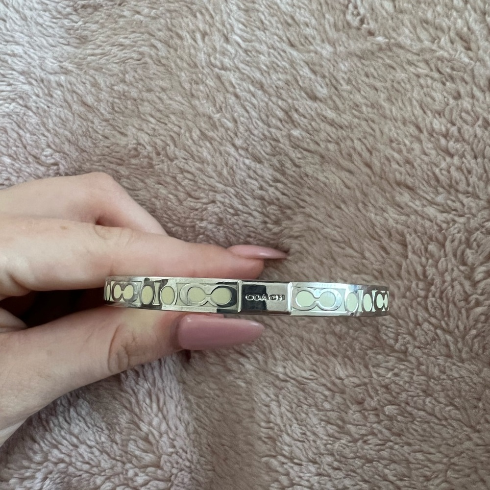 Coach Bracelet - Picture 4 of 4